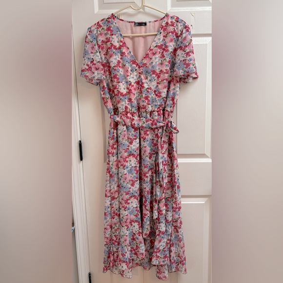 Boho Dress Wrap V Neck Short Sleeve Belted Ruffle Hem A-Line Flowy Maxi Dresses - Picture 3 of 5